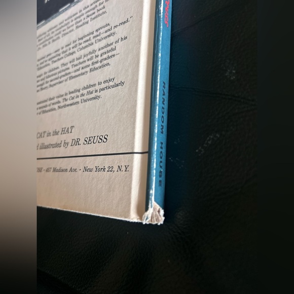 ✨Rare 1985 Dr. Seuss 'The Cat in the Hat' Book - Picture 13 of 16